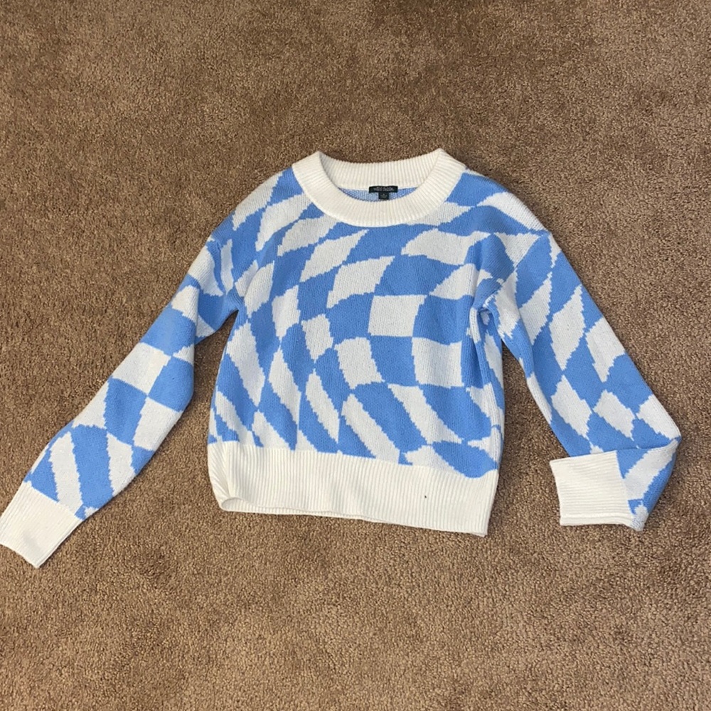 NWT Trendy Sweater